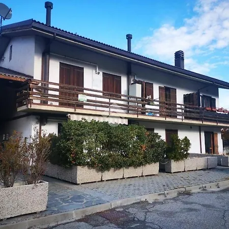 Les Dentelles Bilocale A Charvensod Vicino L'ovovia Di Pila Apartmán Aosta