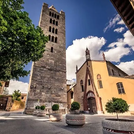 Les Dentelles Bilocale A Charvensod Vicino L'ovovia Di Pila Apartmán