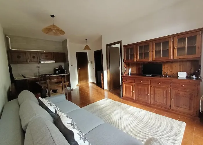 Les Dentelles Bilocale A Charvensod Vicino L'ovovia Di Pila Aosta